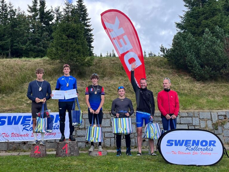 Výjezd na Friesovy boudy ovládli Karolína Grohová a Aleš Řezáč