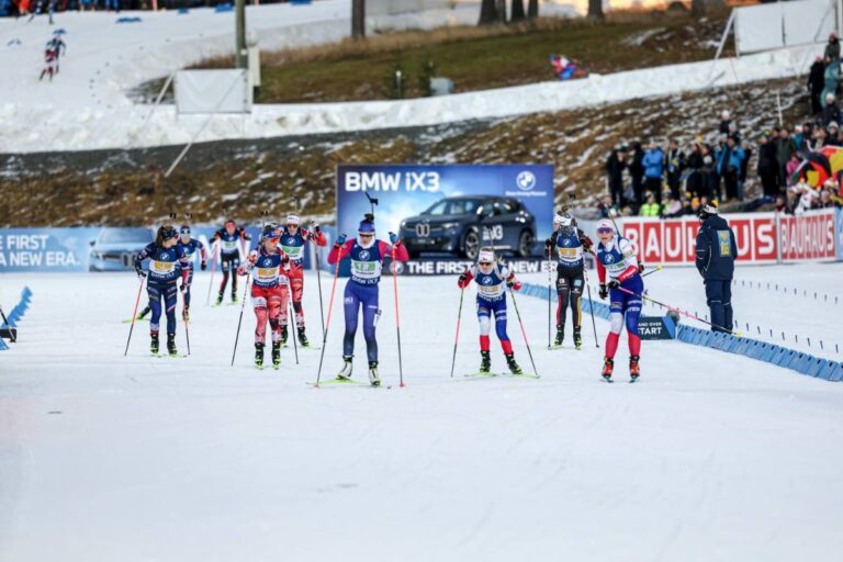 Sobotní biatlonový program a startovní listiny