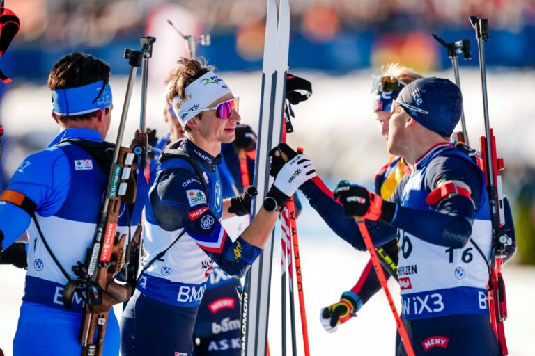 Program závěrečného dne SP v biatlonu v Hochfilzenu