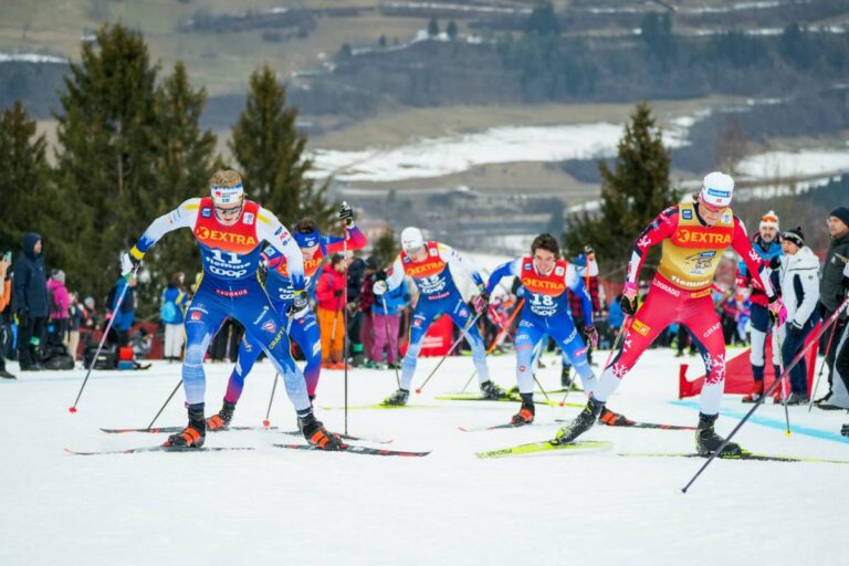 Časy startů a průběžné pořadí před závěrečným stoupáním na Tour de Ski