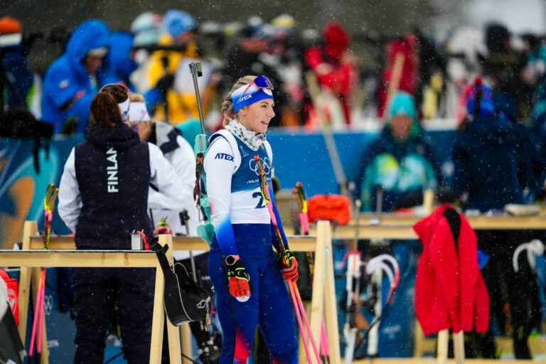 Biatlonistky vyrazí do stíhacího závodu po mužích – v kolik hodin, kdo a další informace